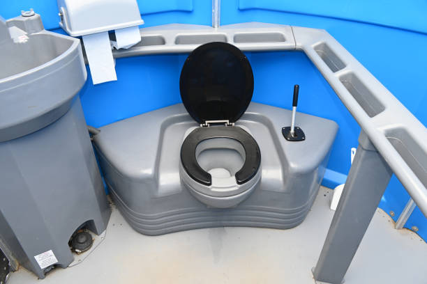 Best Portable restroom trailer rental  in Chino Valley, AZ
